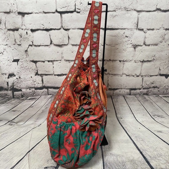 LOOP Boho‎ Beach Bag Lobster Seashell Floral Vacation Festival Style Bold Bright - Picture 3 of 15